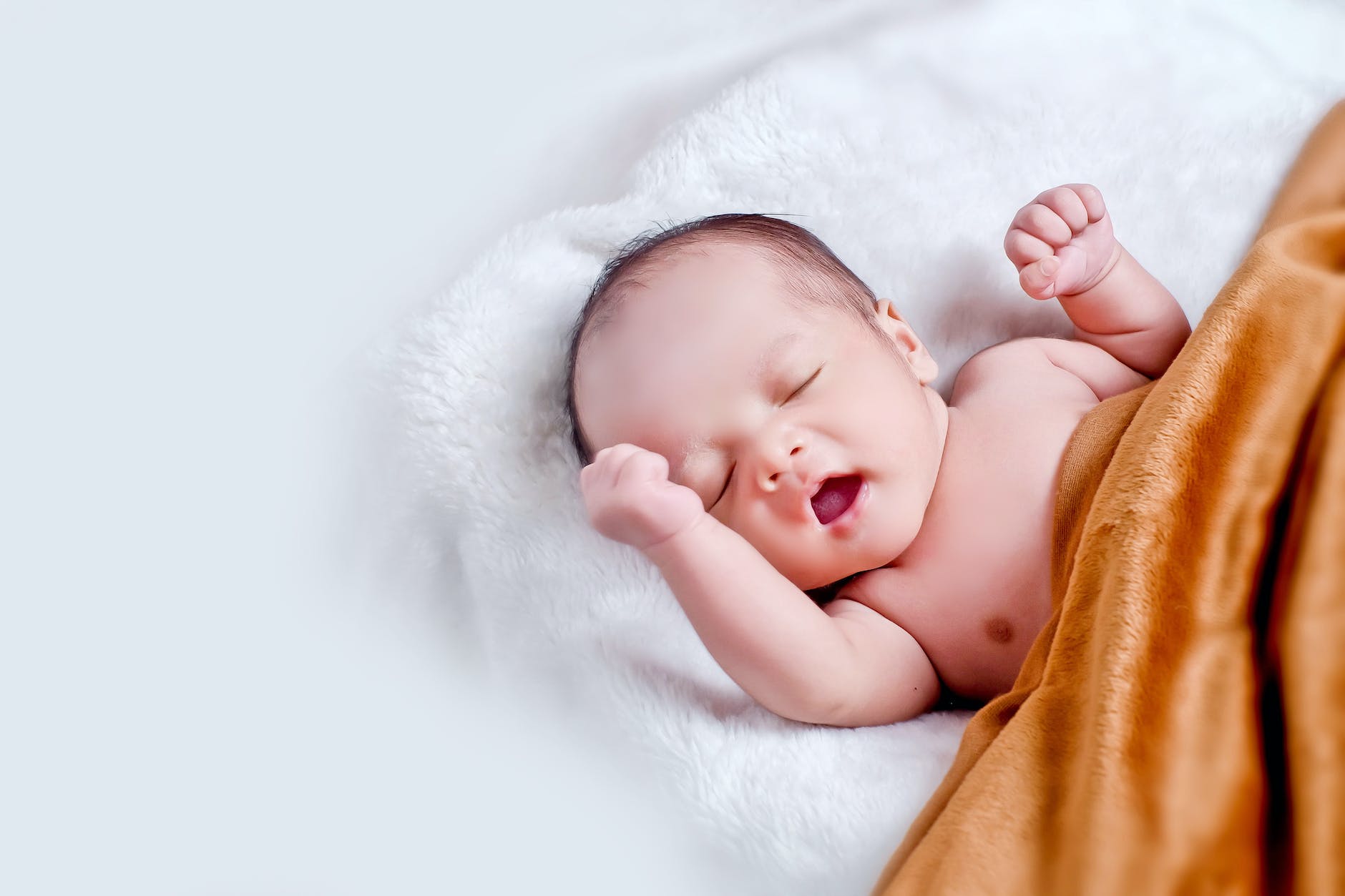 postpartum sleep